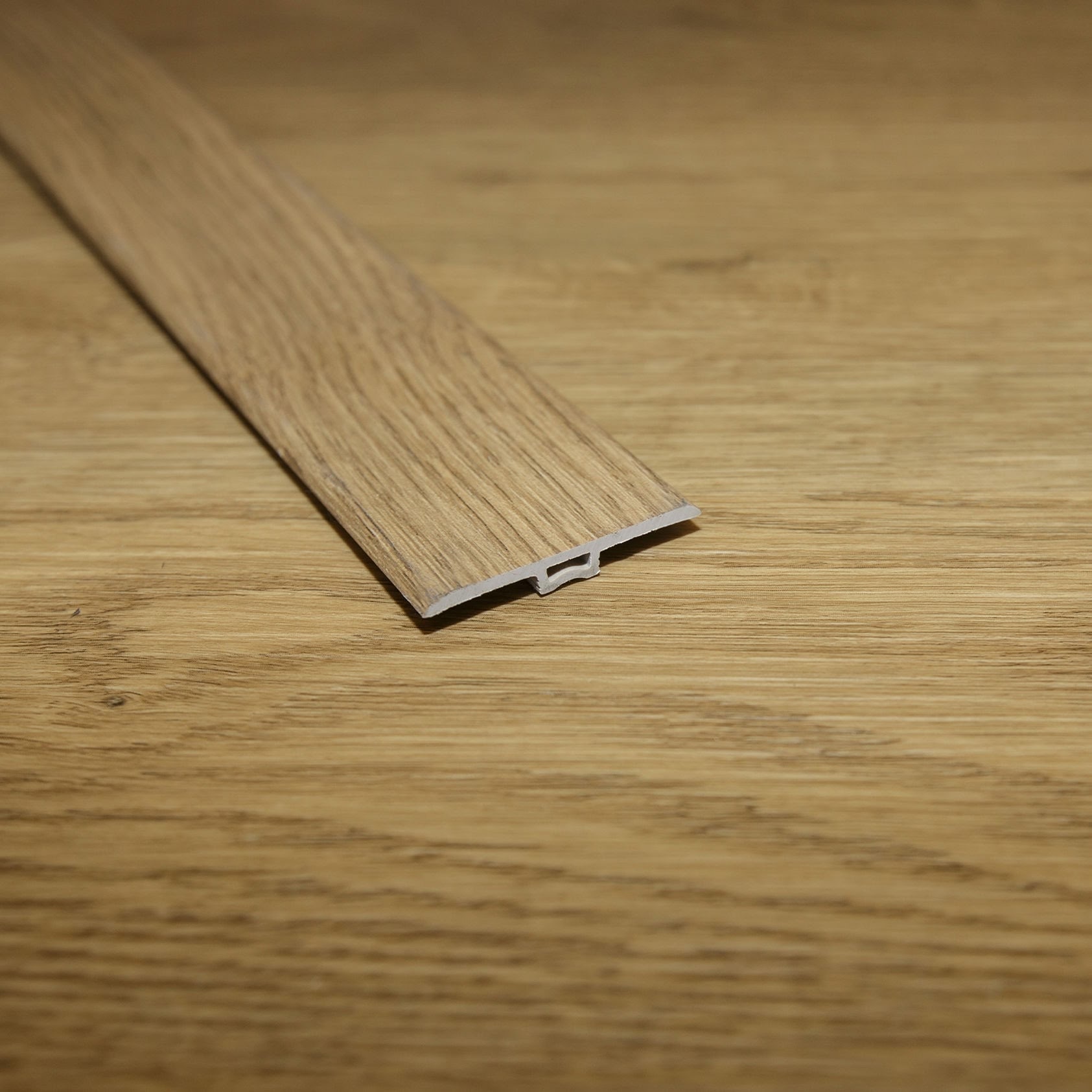 Tristao T-Molding - Image 4