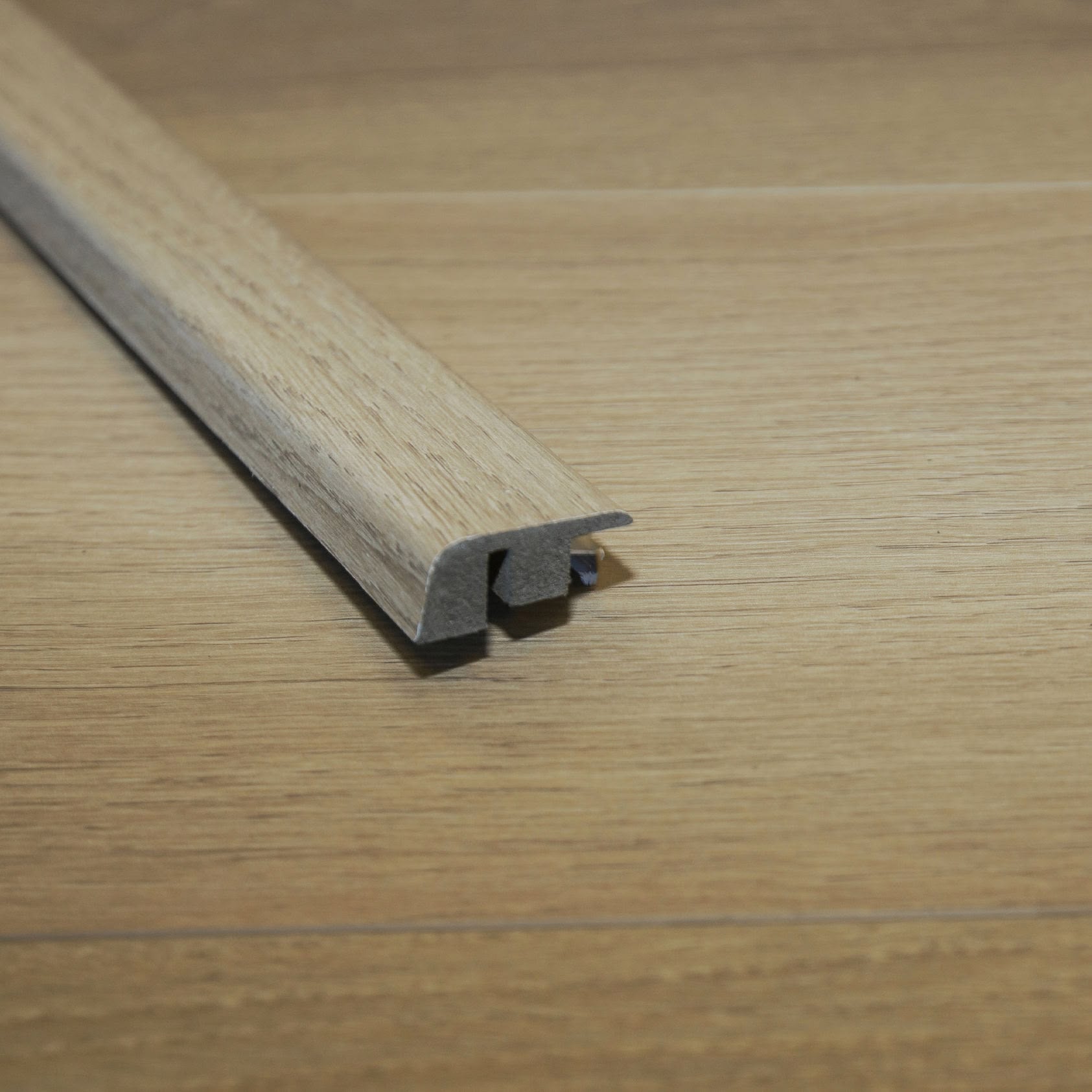 Weston End Cap Saddle Suede